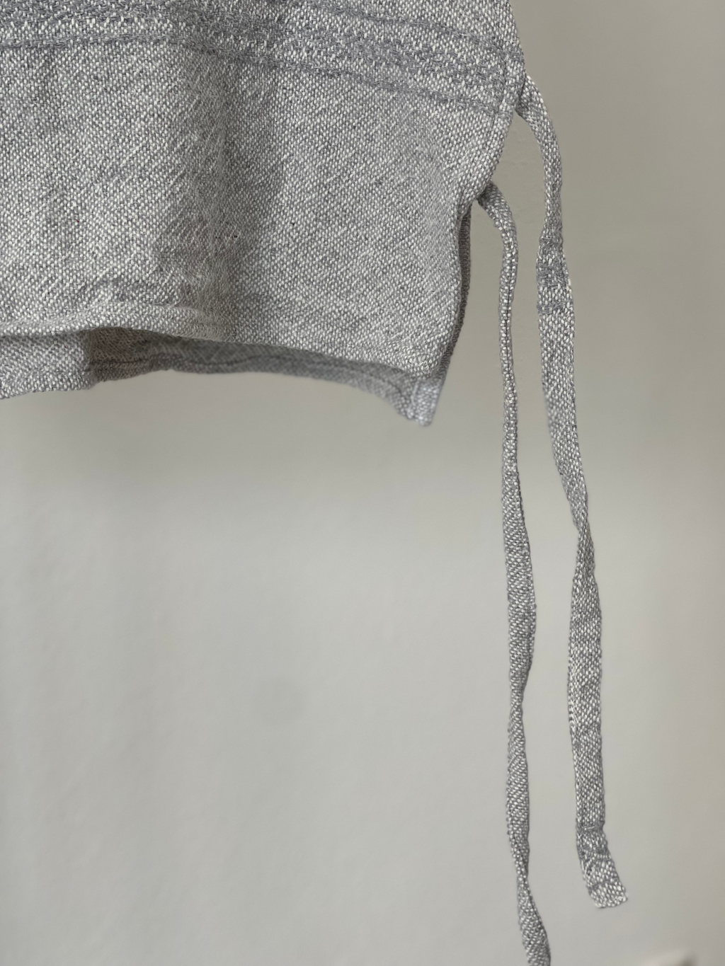 Crop Top Artesanal Denim Gris - imagen 3