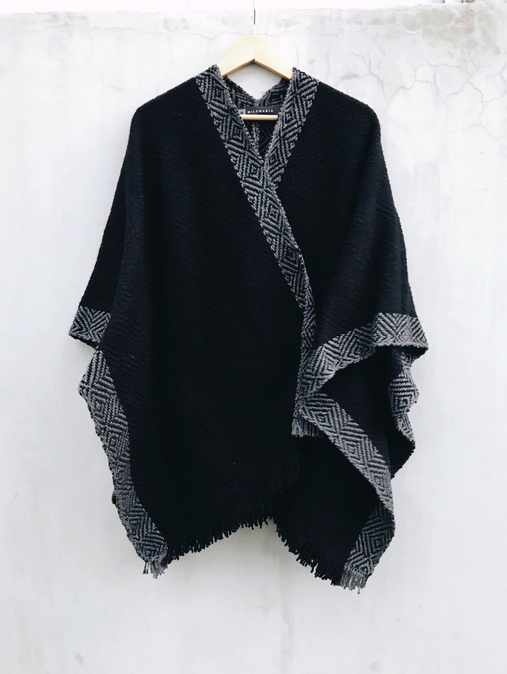 Poncho Azabache